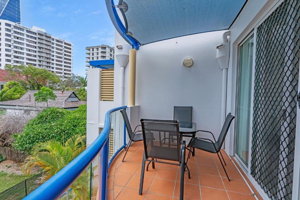 Апартаменты с 2 комнатами Surfers Beach Resort One