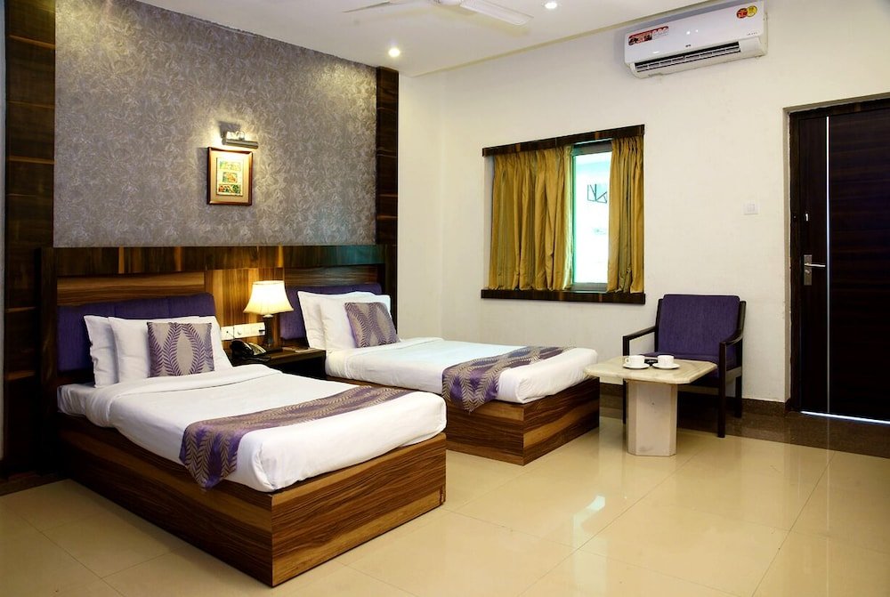 Номер Premium Gargee Gautam Vihar Resort