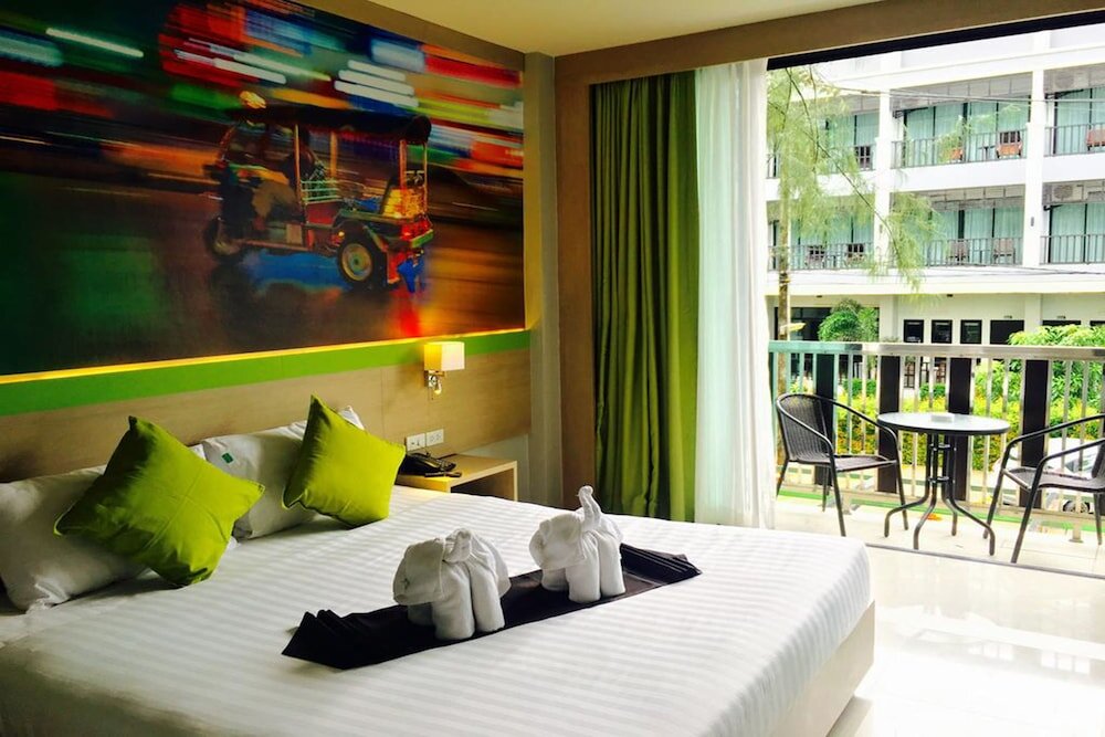 Двухместный номер Deluxe с балконом Rooms Republic Hotel Ao Nang Beach