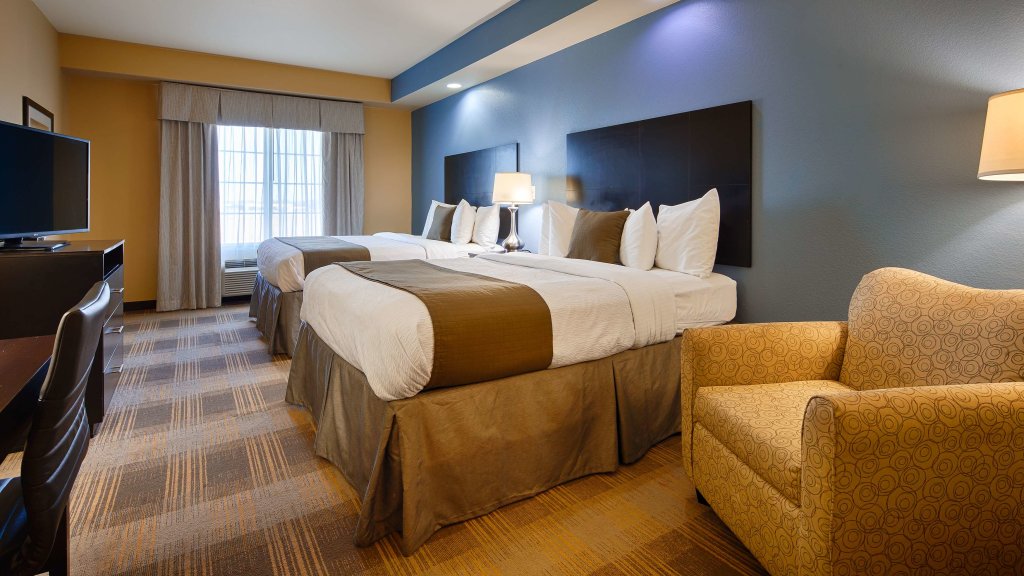 Standard Vierer Zimmer Best Western Plus Fort Worth Forest Hill Inn & Suites