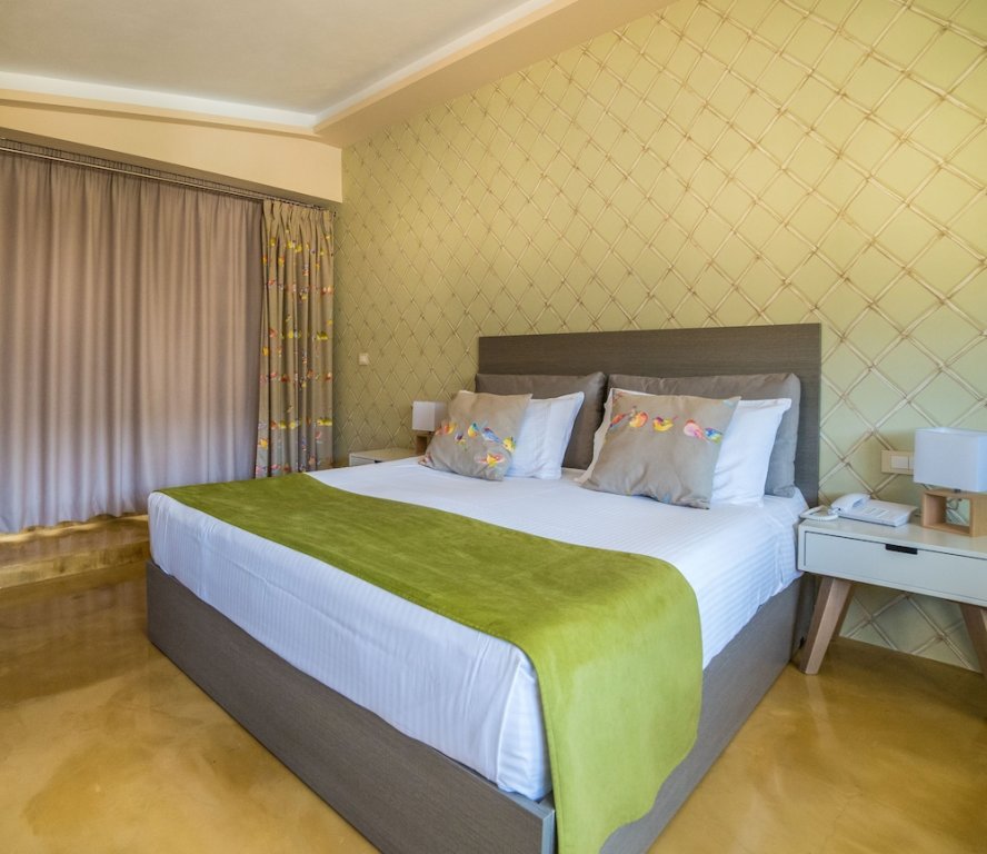 Camera Luxury con balcone Koukounaria Hotel & Suites