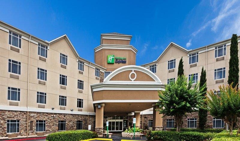 Полулюкс Holiday Inn Express Hotel & Suites Houston-Downtown Convention Center, an IHG Hotel