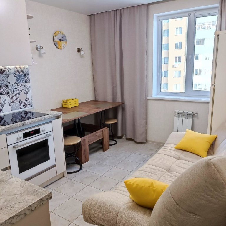 Appartamento Standard EasyRent on 27a Dybenko Street