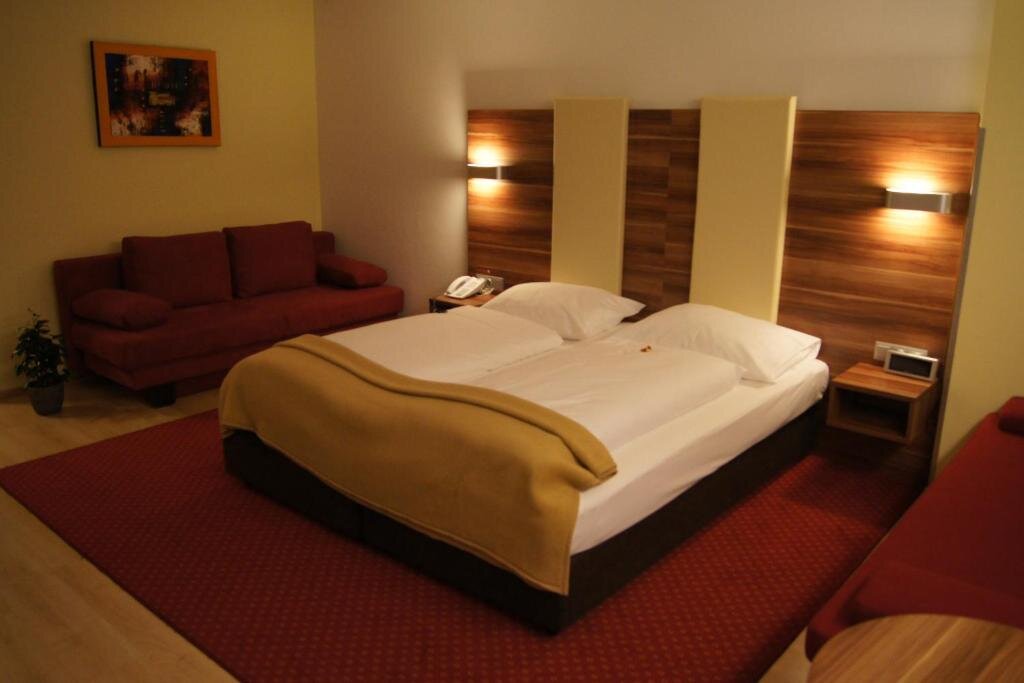 Трёхместный номер Comfort Hotel Kufsteinerhof