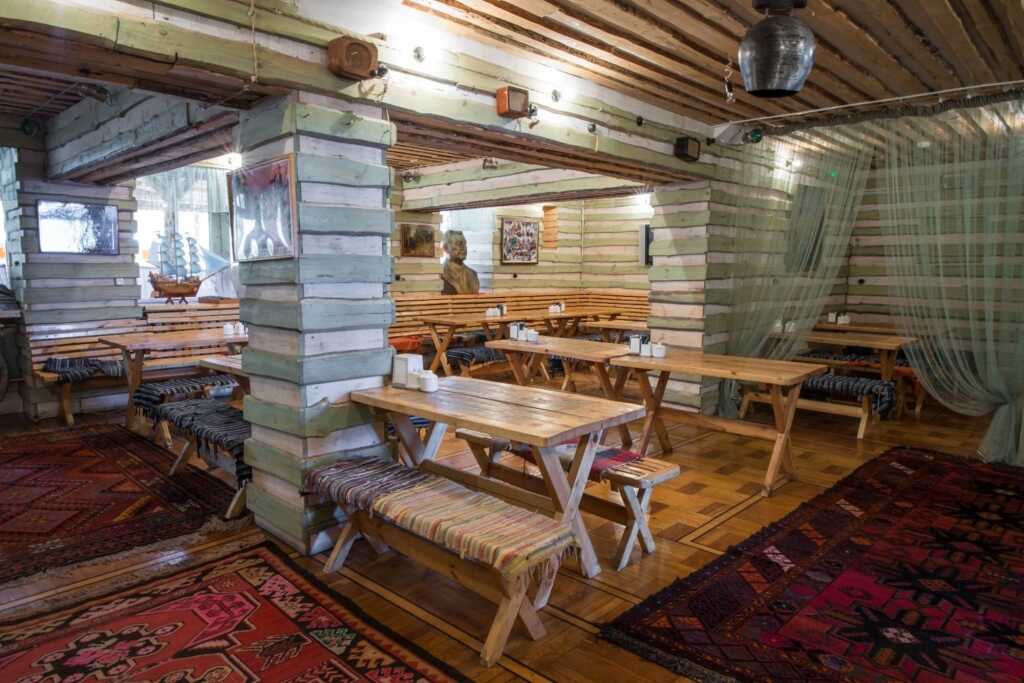 Tenir eco hotel. Шимбулак эко отель. Shymbulak Resort Hotel 4*. Рестораны Чимбулака. Шимбулак ресторан 3200.