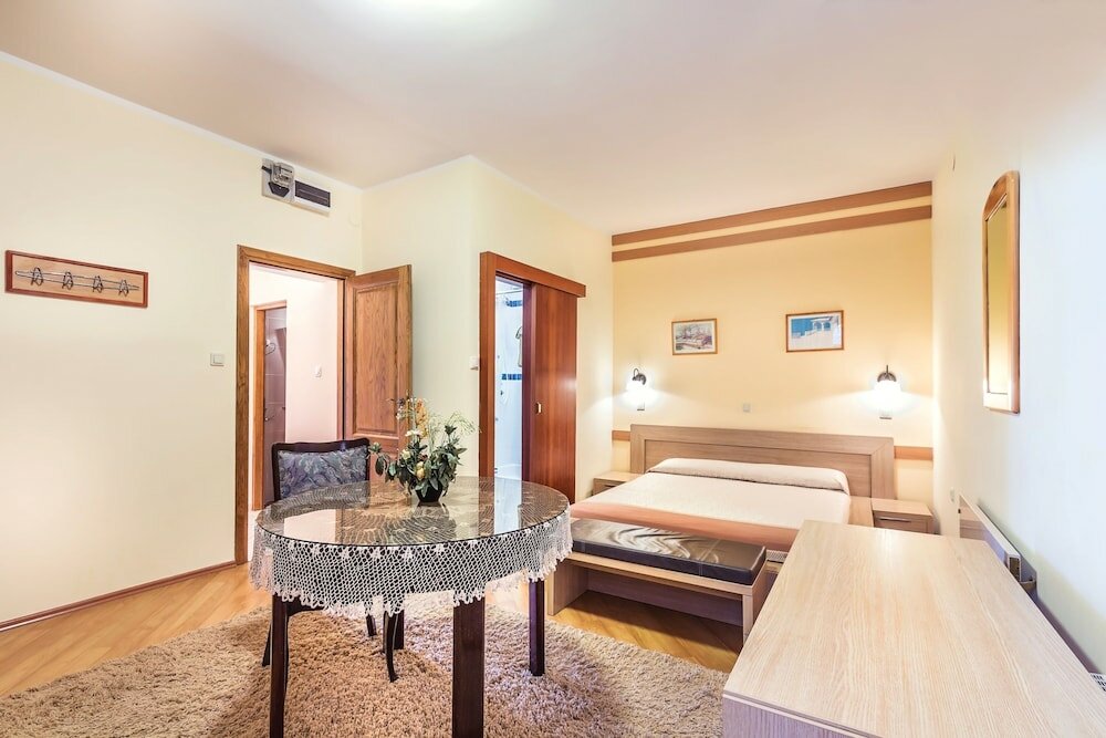 Apartamento Superior 1 dormitorio con balcón y con vista al mar Villa Roses Apartments & Wellness
