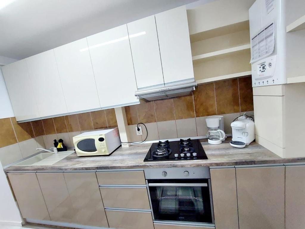 Apartment Lovely and extra spacious 1 bedroom, 1 bath