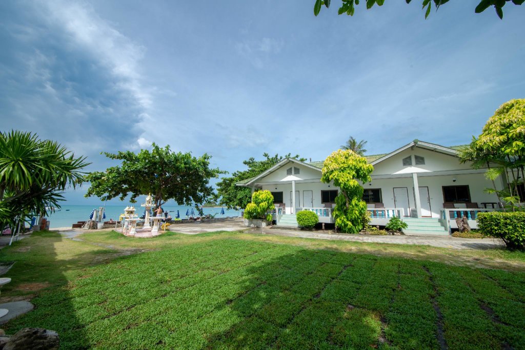 Bungalow with view Bay Beach Resort