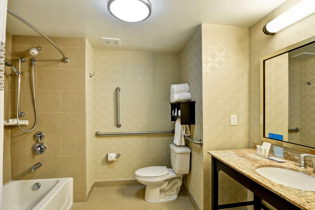 Standard Double room Hampton Inn & Suites Tampa Northwest/Oldsmar
