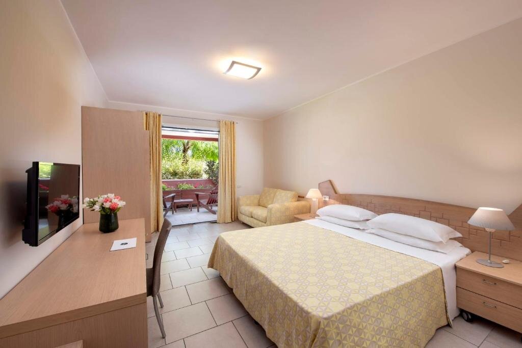 Standard Dreier Zimmer Calanè Resort