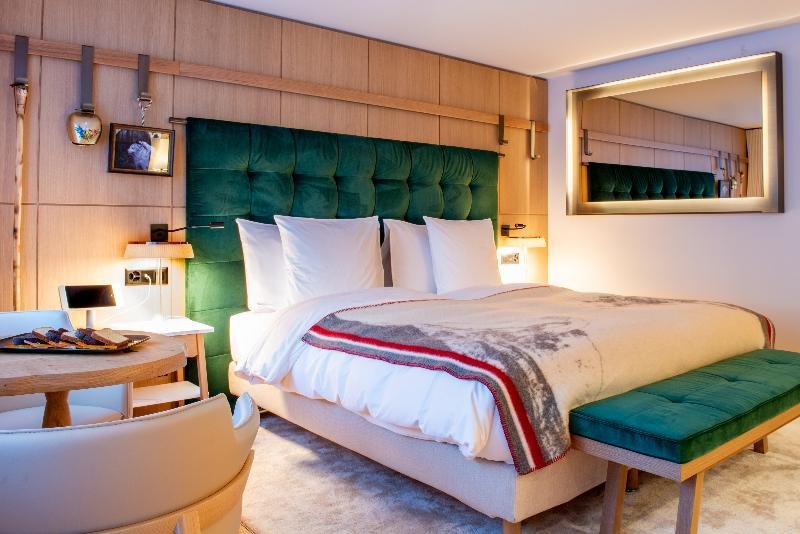 Номер Standard Schweizerhof Zermatt - a Small Luxury Hotel