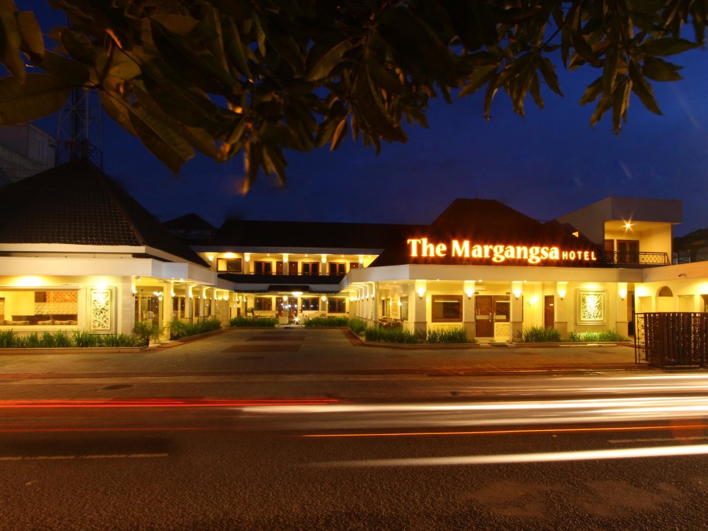 Люкс The Margangsa Hotel