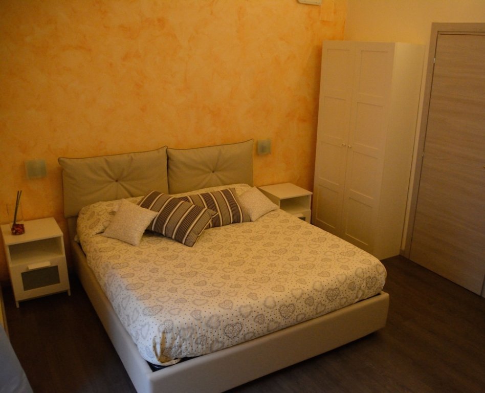 Standard Double room with balcony Catania Etnea Bed and breakfast