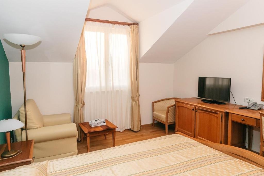 Standard Doppel Zimmer mit Meerblick Hotel Spongiola