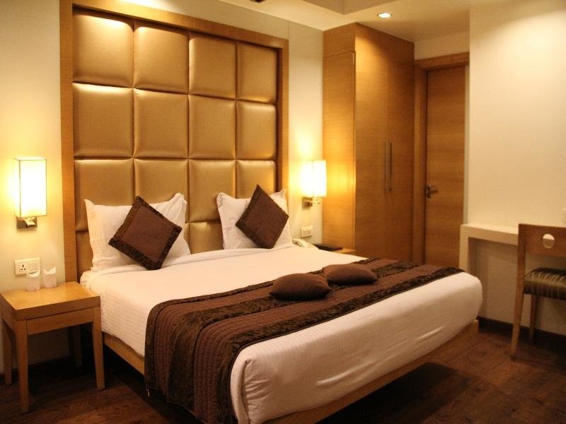 Premium room Almondz Hotel