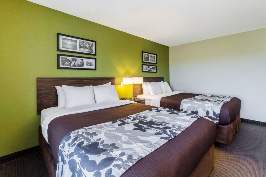Habitación cuádruple Estándar Sleep Inn & Suites Jourdanton - Pleasanton