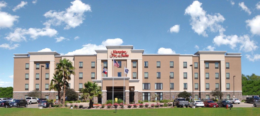 Standard room Hampton Inn & Suites Bay City, TX