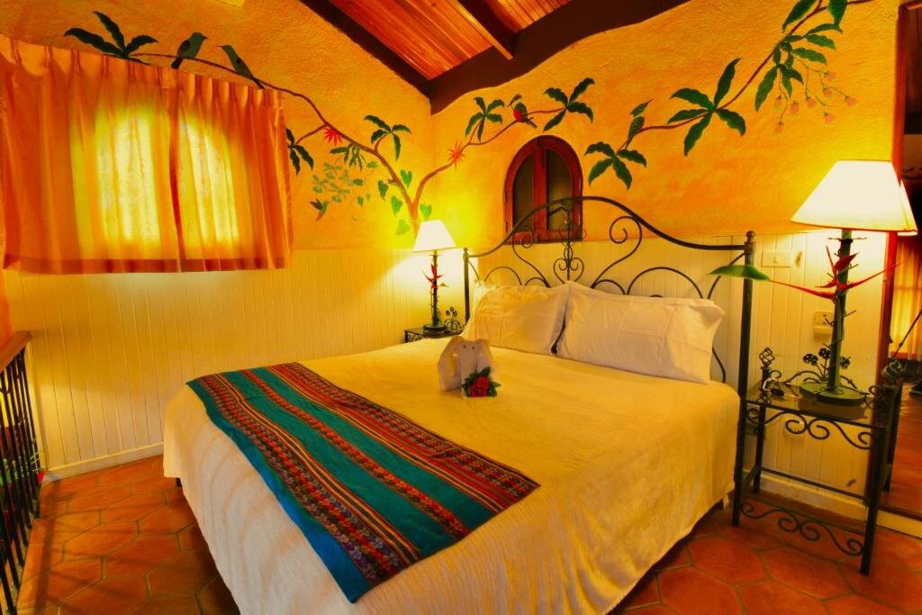 2 Bedrooms Villa Hotel La Mansion Inn Arenal