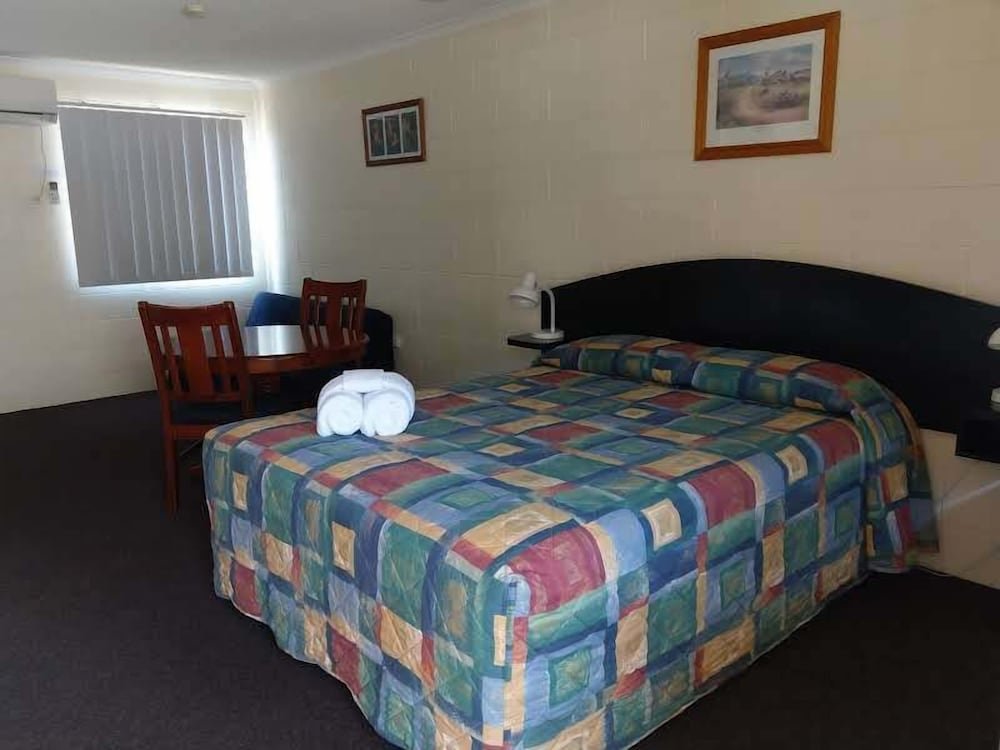 Deluxe Double room with balcony Harbour Lodge Motel