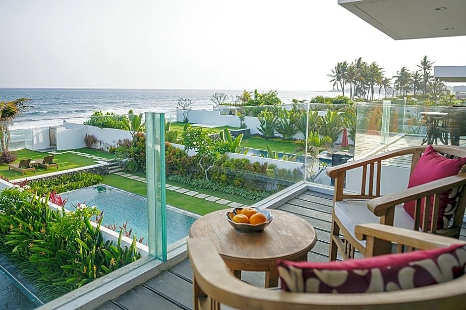 Вилла с 2 комнатами beachfront Bali Diamond Estates & Villas