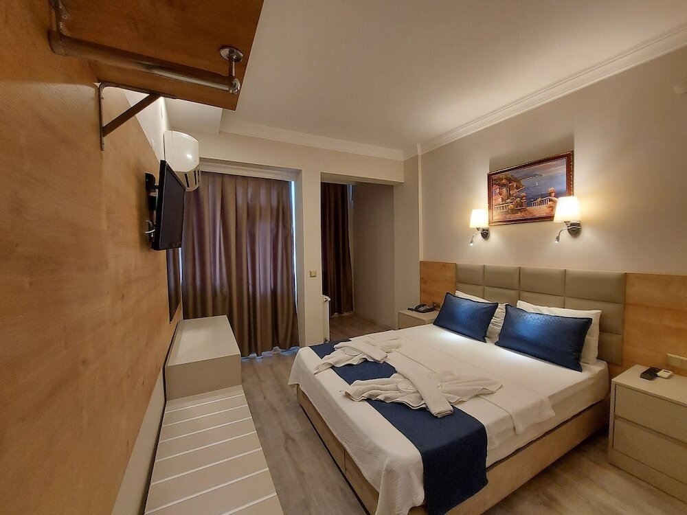Standard double chambre avec balcon Afsin Hotel