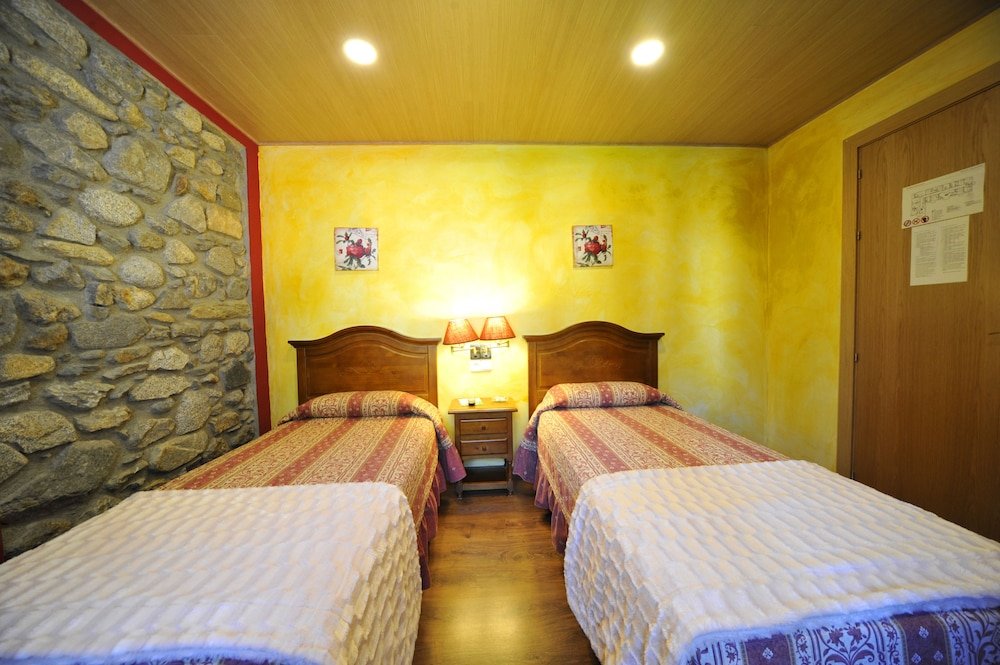 Standard Doppel Zimmer Hostal Vall D'Aneu