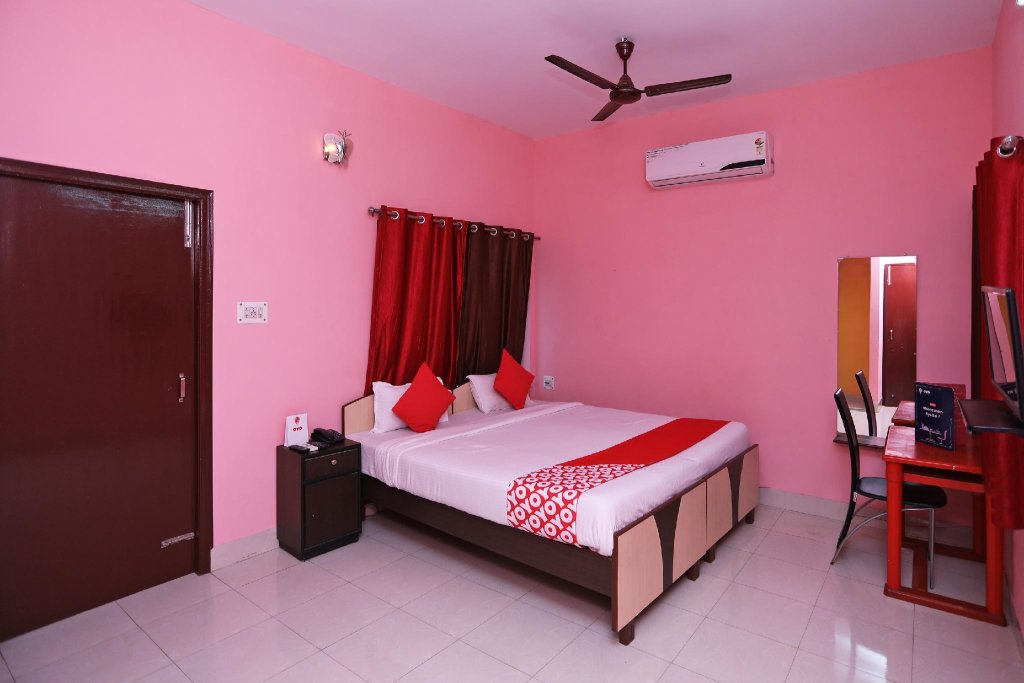 Deluxe room Flagship Swapan Guest House Near City Centre Salt Lake