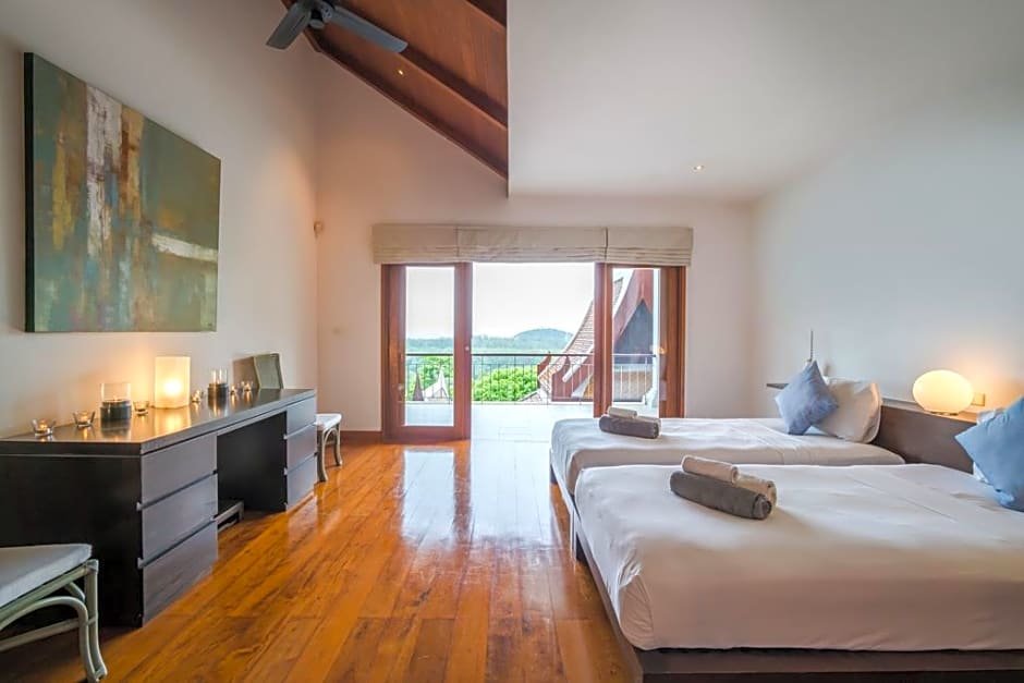 Вилла с 4 комнатами с видом на море Vichuda Hill By Resava Group