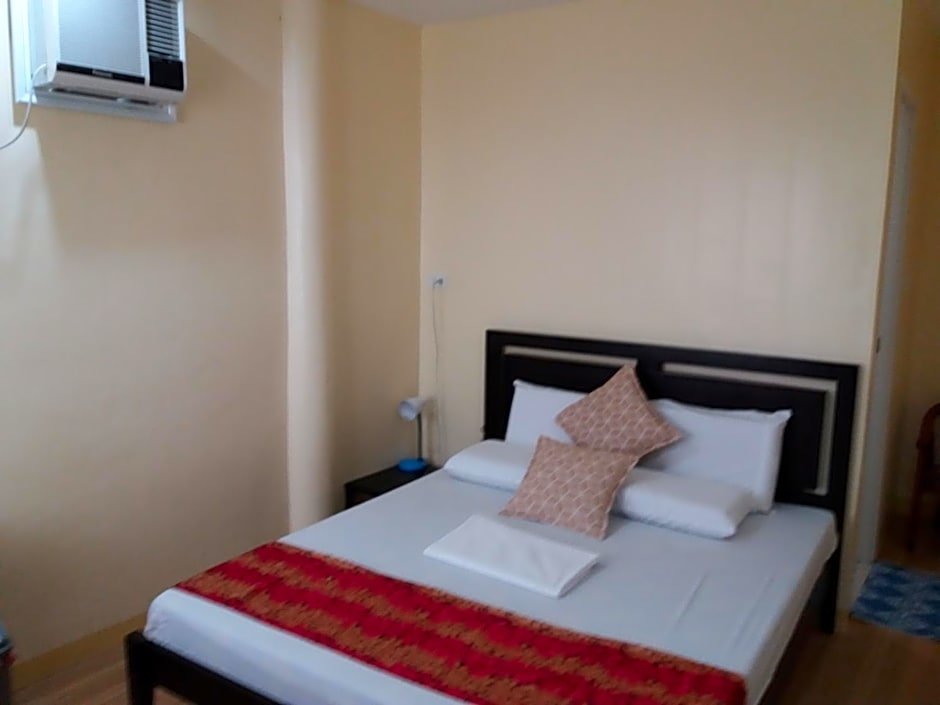 Deluxe double chambre avec balcon et Vue mer Sascha’s Resort Oslob