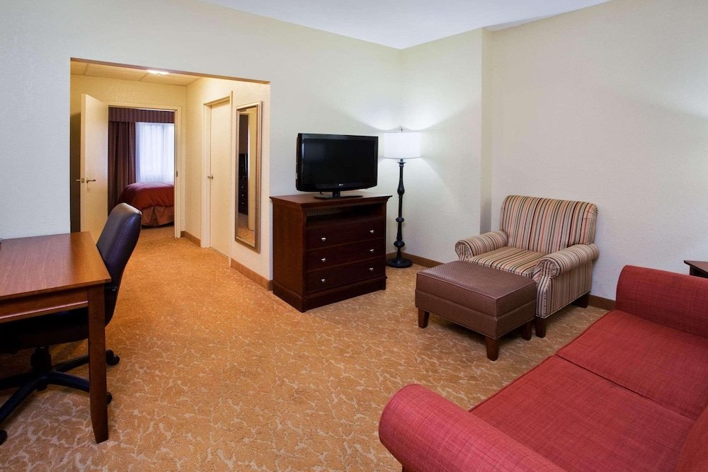 Suite Country Inn & Suites by Radisson, Atlanta Downtown