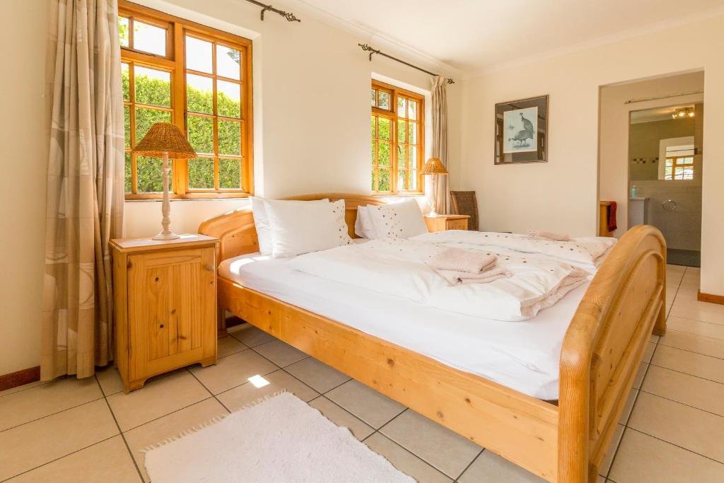 Standard Double room with sea view Hout Bay Lodge