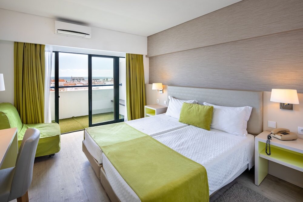 Двухместный номер Comfort с балконом Hotel Navegadores