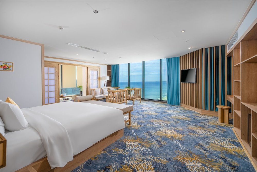 Standard room Sala Danang Beach Hotel