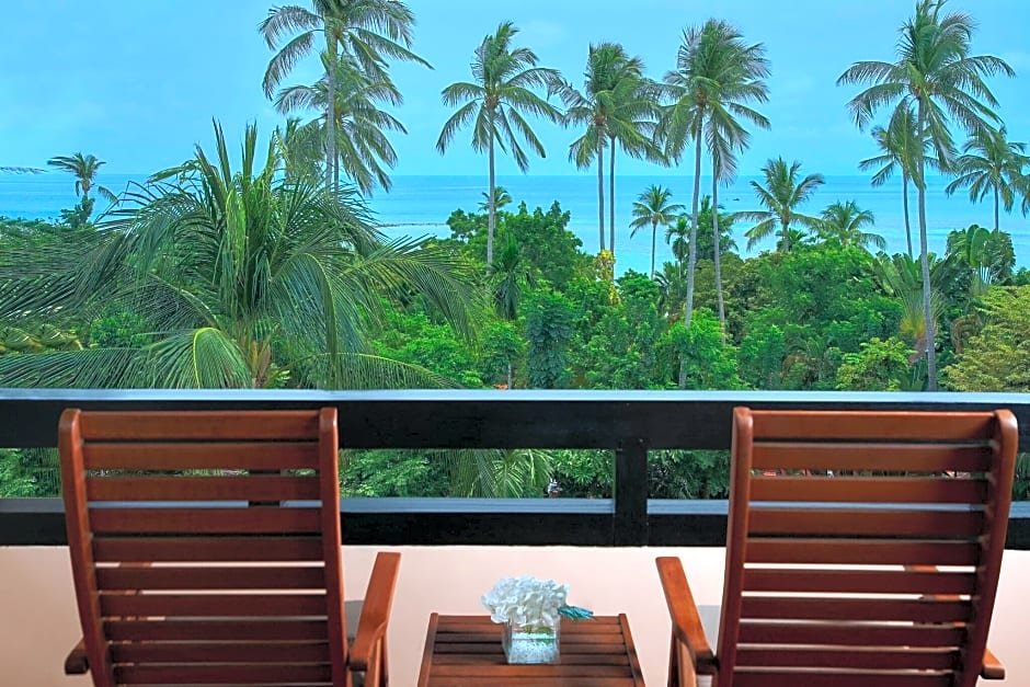 Двухместный номер Deluxe с балконом Renaissance Koh Samui Resort & Spa