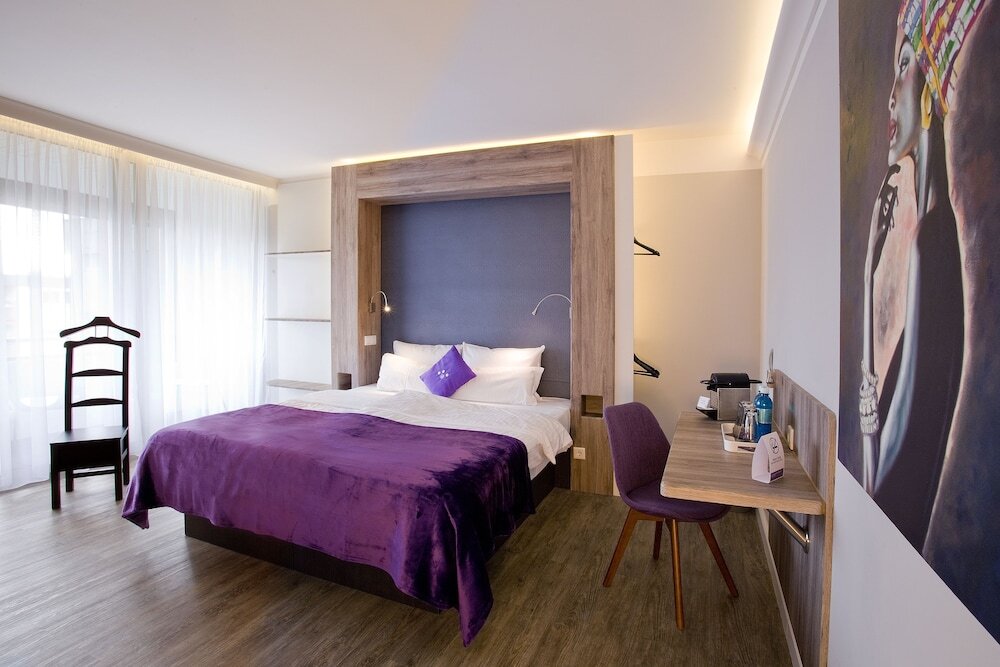 Superior room with balcony stays design Hotel Dortmund