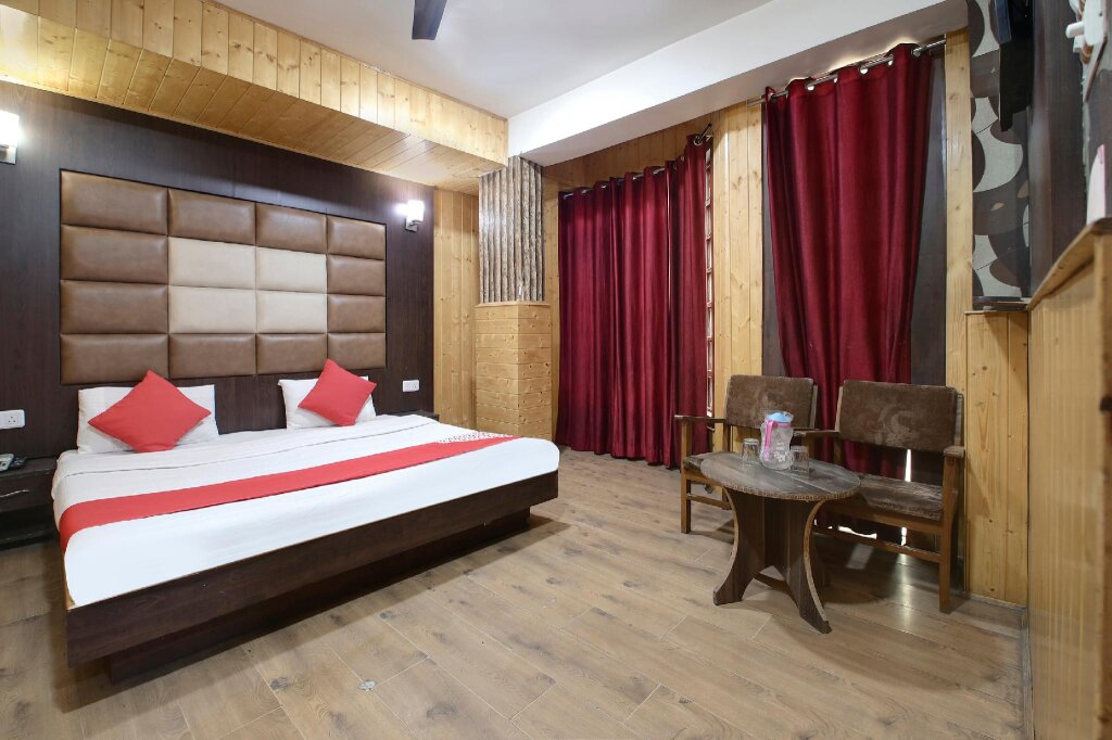 Deluxe Doppel Zimmer OYO 18872 Hotel Azad