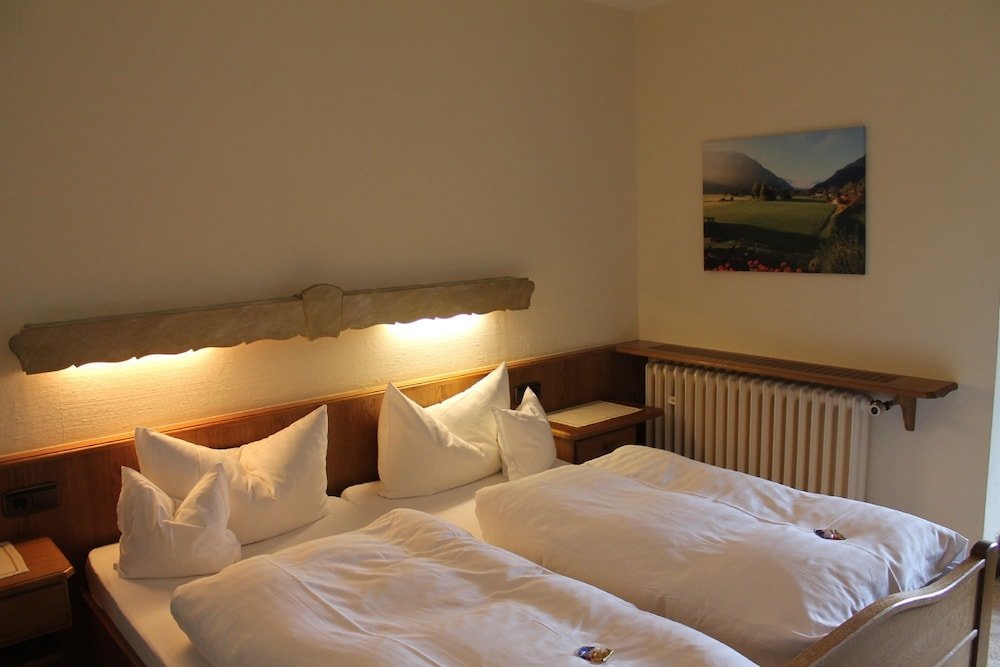 Klassisch Zimmer DEVA Hotel-Restaurant Fischerwirt inklusive Chiemgau Card