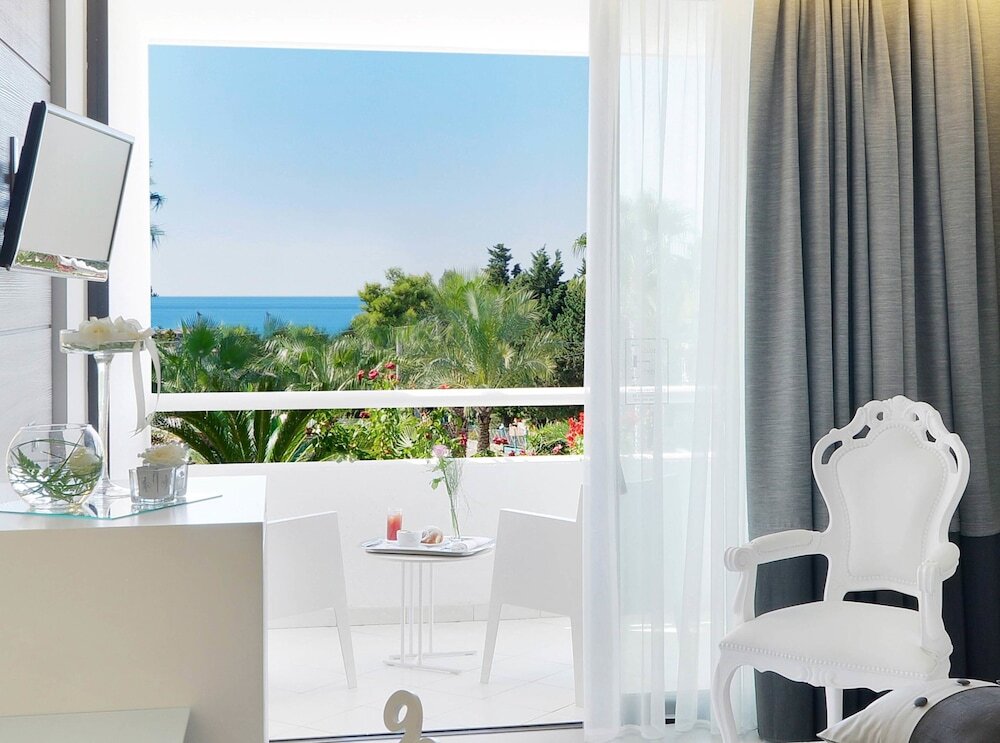 Prestige double chambre avec balcon et Vue mer Mec Paestum Hotel