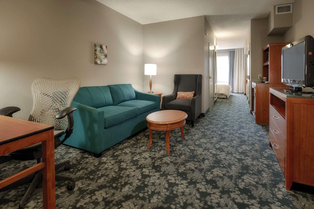 Двухместный люкс c 1 комнатой Hilton Garden Inn Cleveland/Twinsburg