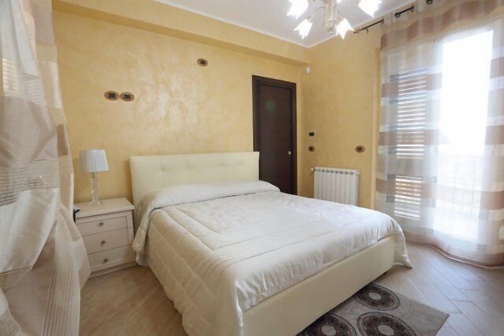 Standard Vierer Zimmer 2 Schlafzimmer mit Balkon Villa Etna Sea