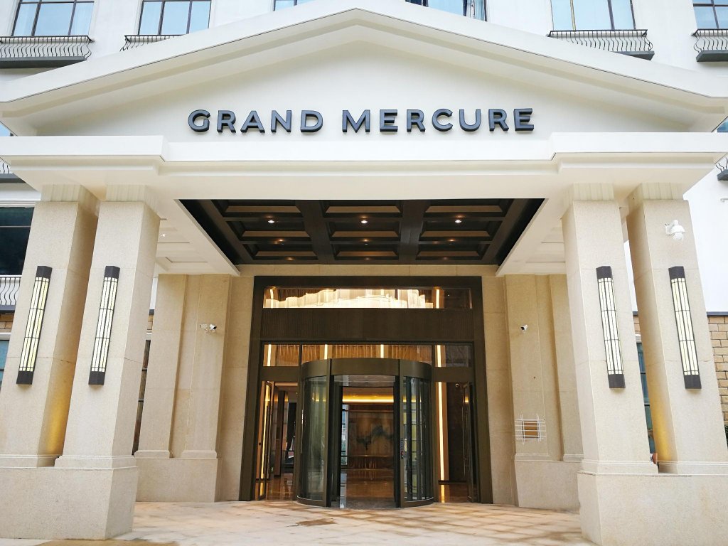 Suite Deluxe Grand Mercure Pingxiang Kaiguang