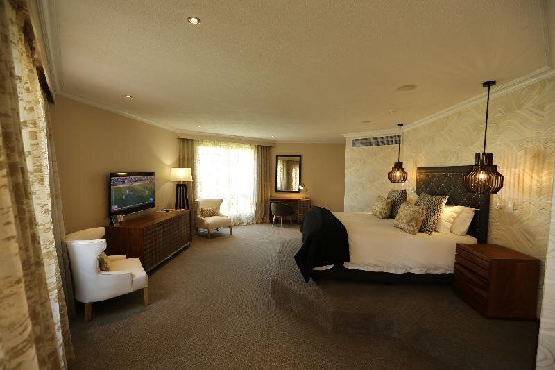 Luxury Single room Windhoek Country Club Resort