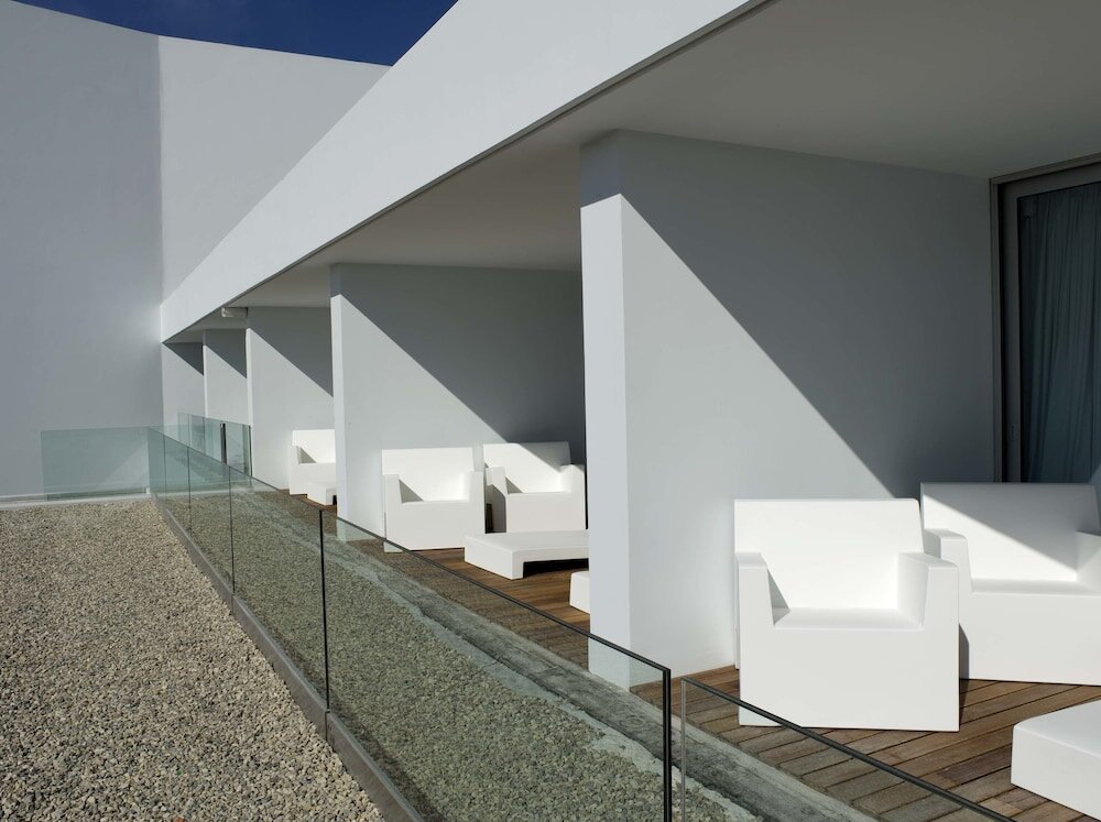 Двухместный клубный номер Standard с балконом и с видом на реку Altis Belem Hotel & Spa, a Member of Design Hotels