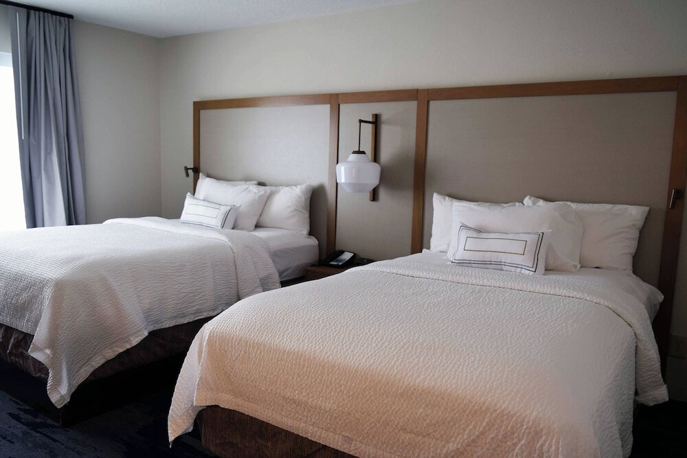 Vierer Studio Fairfield Inn and Suites by Marriott Youngstown Austintown
