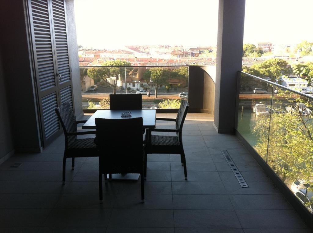 1 Bedroom Apartment with bay view Residence Ormeggio