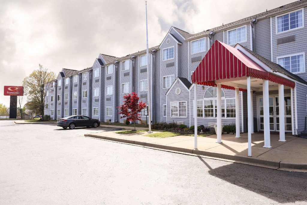 Standard Zimmer Econo Lodge Inn and Suites Greenville