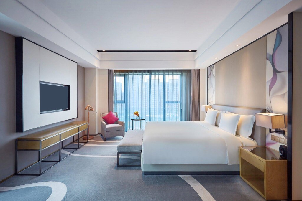 Doppel Suite 1 Schlafzimmer mit Stadtblick Crowne Plaza Hangzhou Qiantang