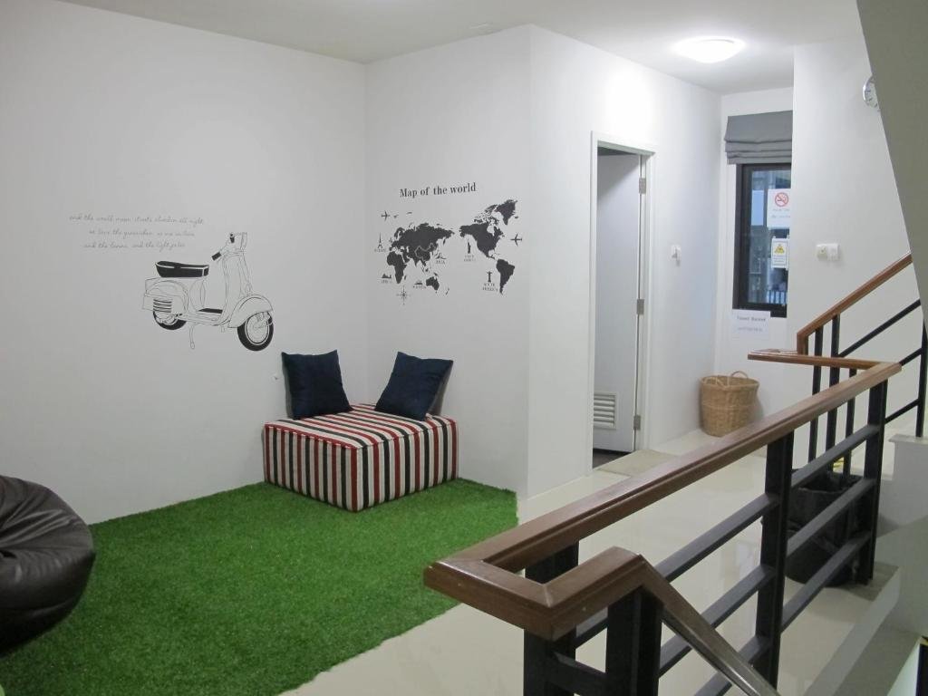 Standard Family room HOMEY-Don Mueang Airport Hostel