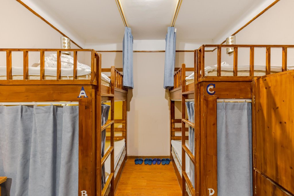 Cama en dormitorio compartido (dormitorio compartido masculino) Old Street International Youth Hostel
