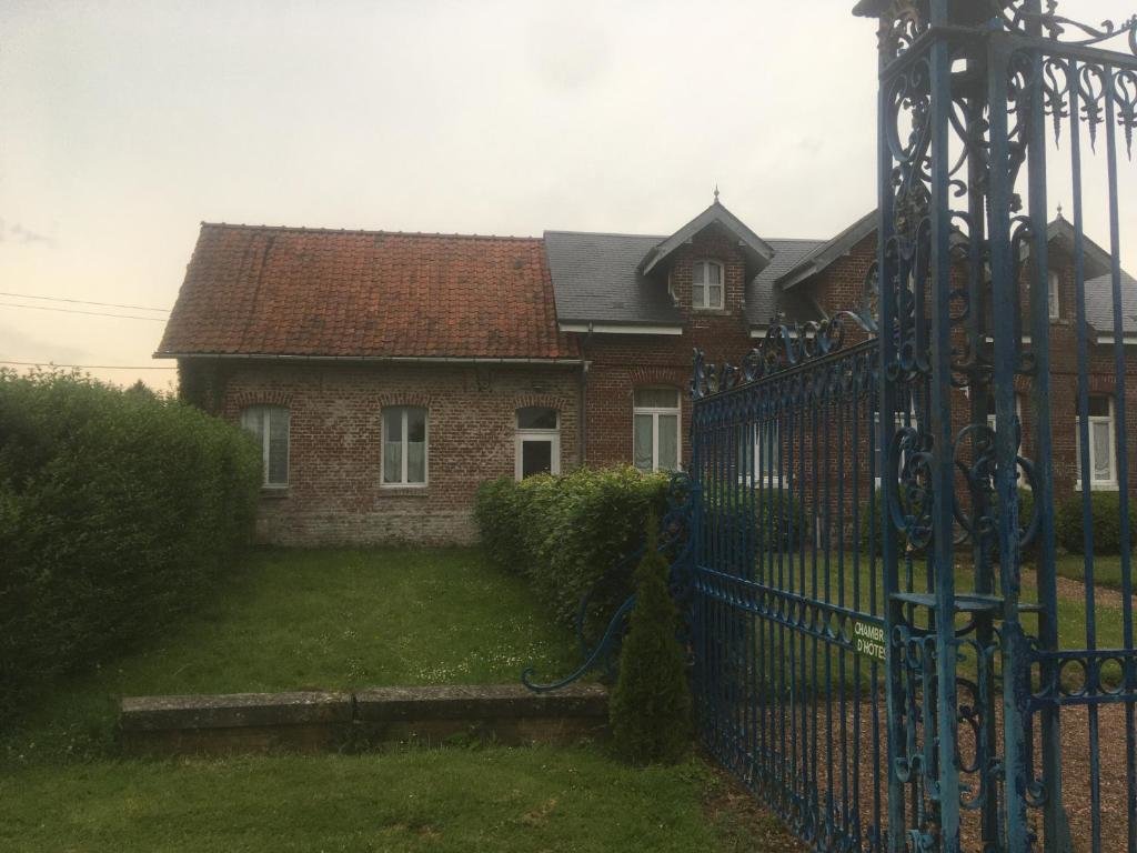 Cottage Chambres d'hôtes & Gîtes du Château de Grand Rullecourt